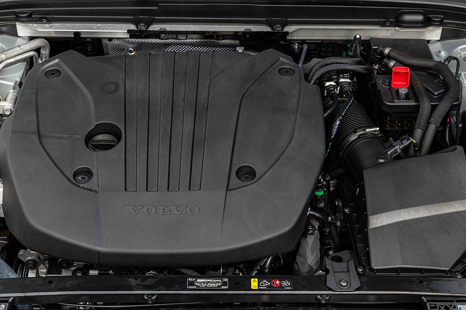 Used 2024 Volvo S60 B5 Plus image 28
