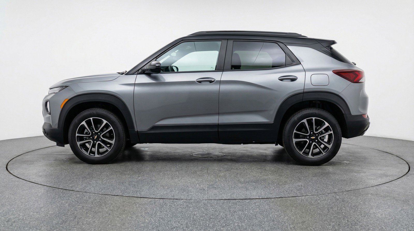 Used 2025 Chevrolet TrailBlazer LT FWD image 5