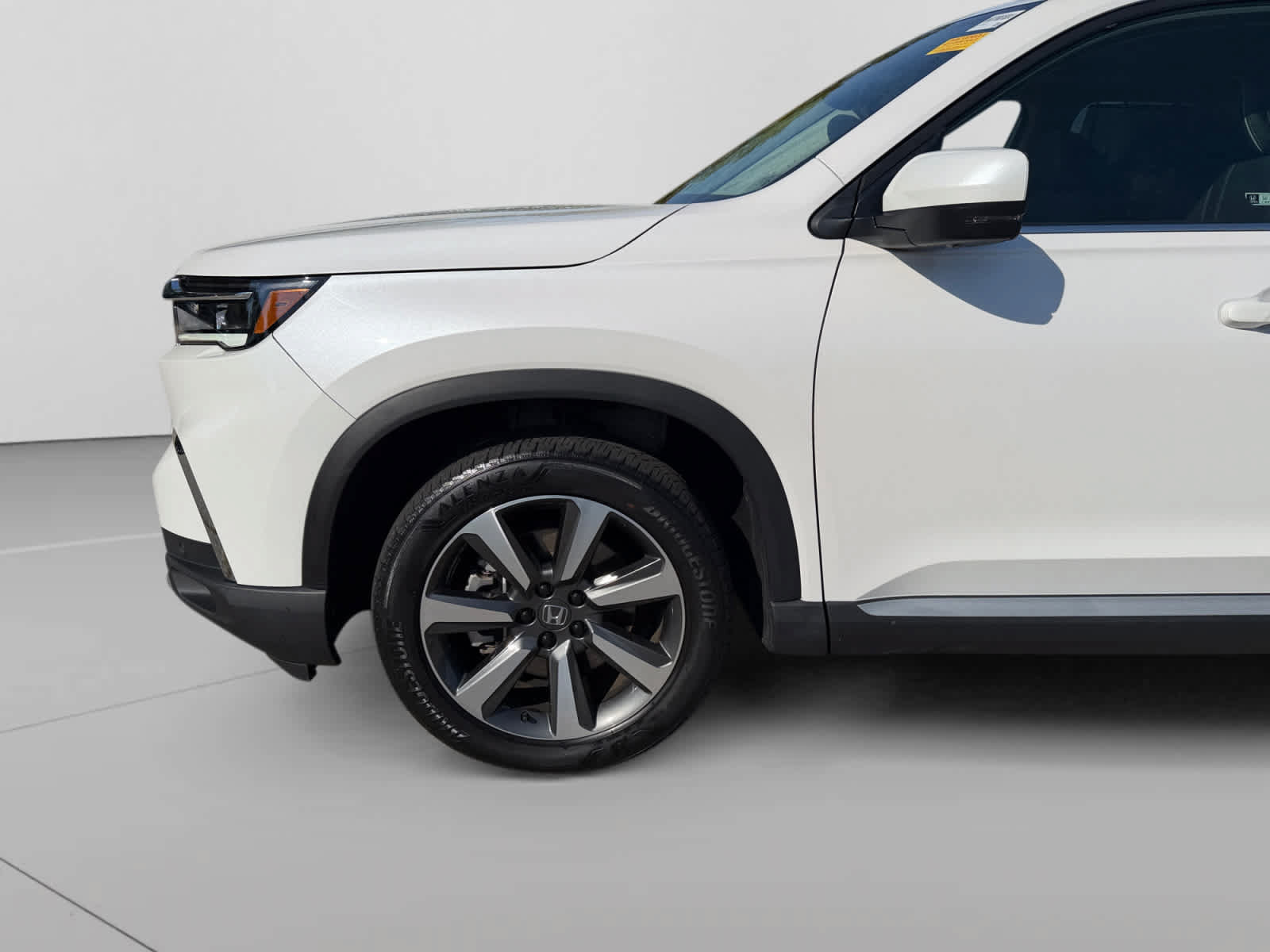 Used 2024 Honda Pilot Elite image 19