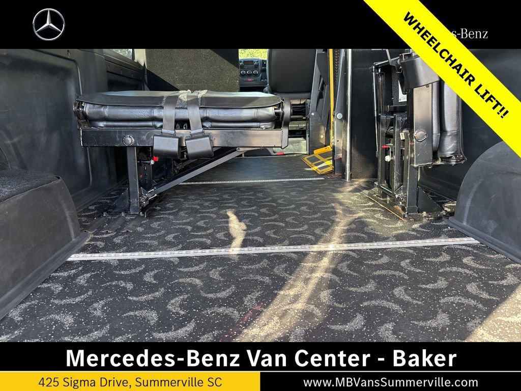Used 2019 RAM ProMaster 3500 w/ Premium Appearance Group FWD image 21