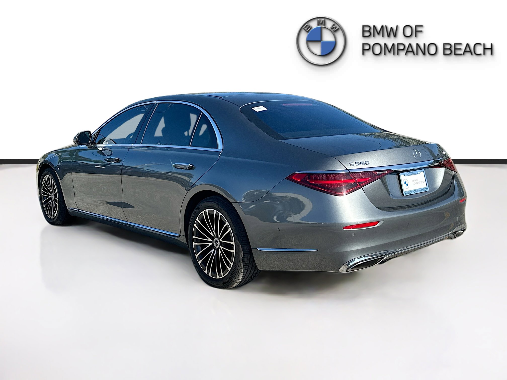 Used 2023 Mercedes-Benz S 580 4MATIC Sedan image 5