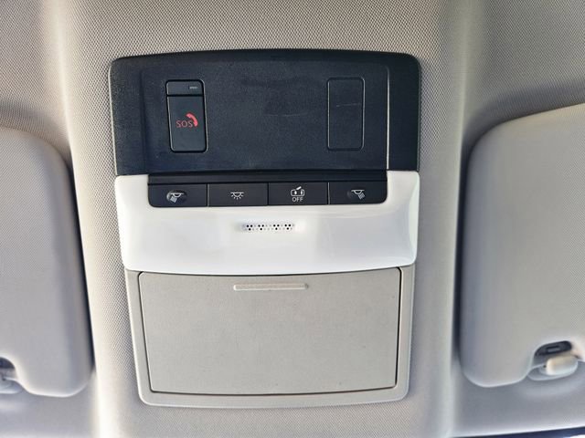 Used 2025 Nissan Rogue SV FWD image 27