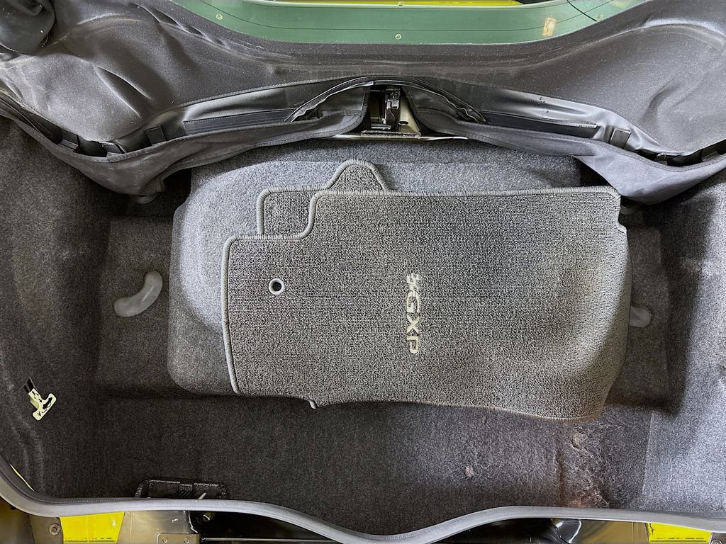 Used 2007 Pontiac Solstice GXP w/ Premium Package image 24