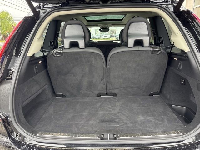 Used 2025 Volvo XC90 B6 Plus AWD/4WD image 12
