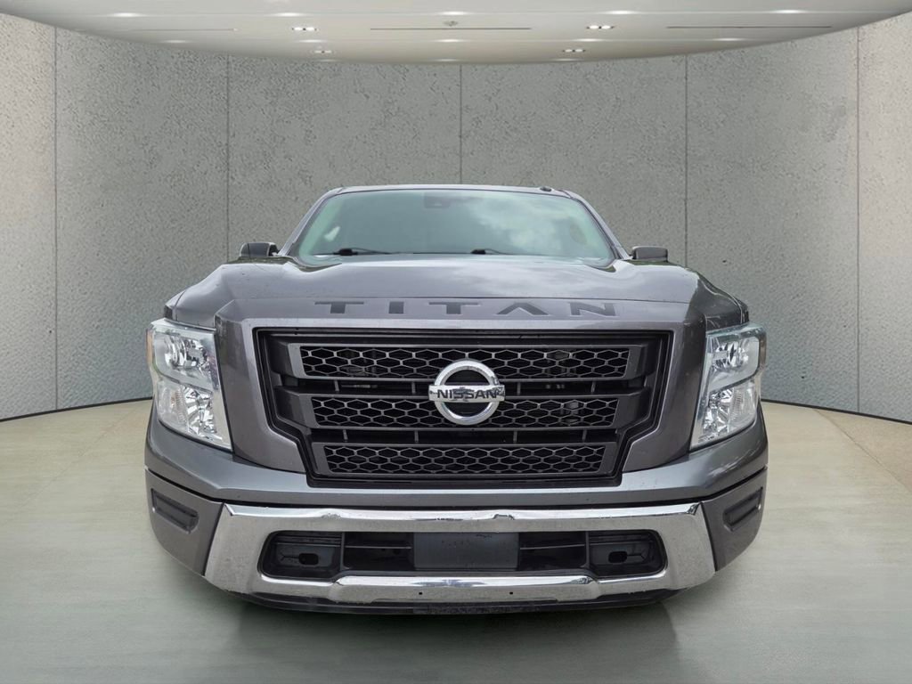 Used 2021 Nissan Titan SV RWD image 8