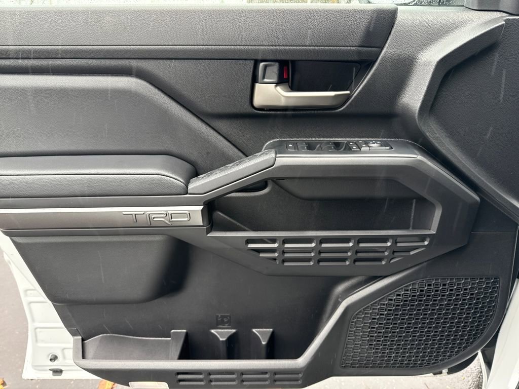 Certified 2025 Toyota Tacoma TRD Sport image 9