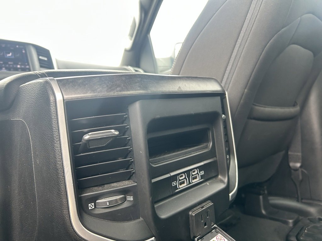 Used 2022 RAM 1500 Big Horn image 30
