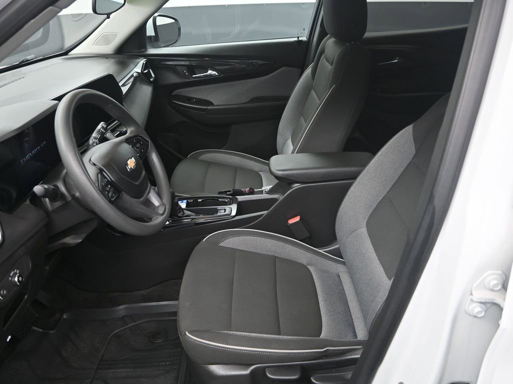 Used 2024 Chevrolet TrailBlazer LT image 14