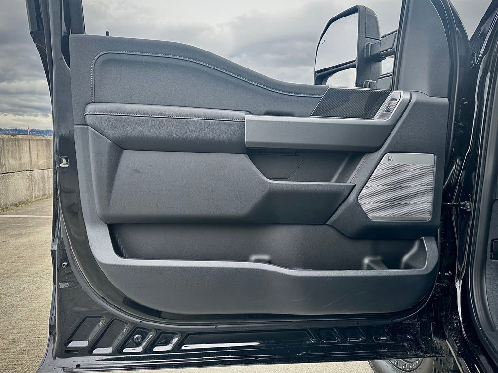 New 2026 Ford F250 Lariat w/ Black Appearance Package image 20