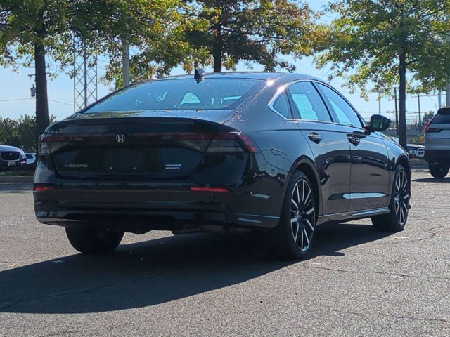 Used 2024 Honda Accord Touring image 5