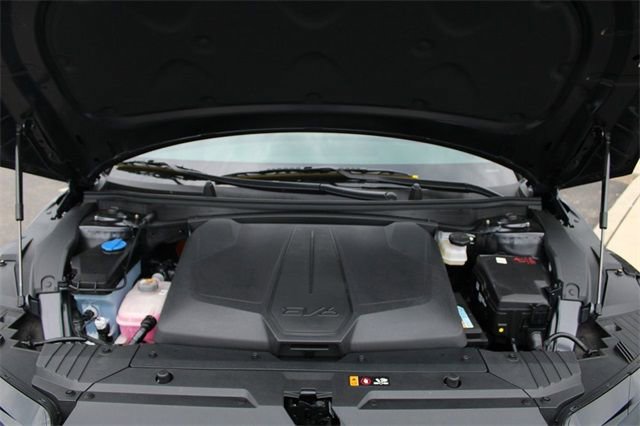 New 2025 Kia EV6 Wind image 13