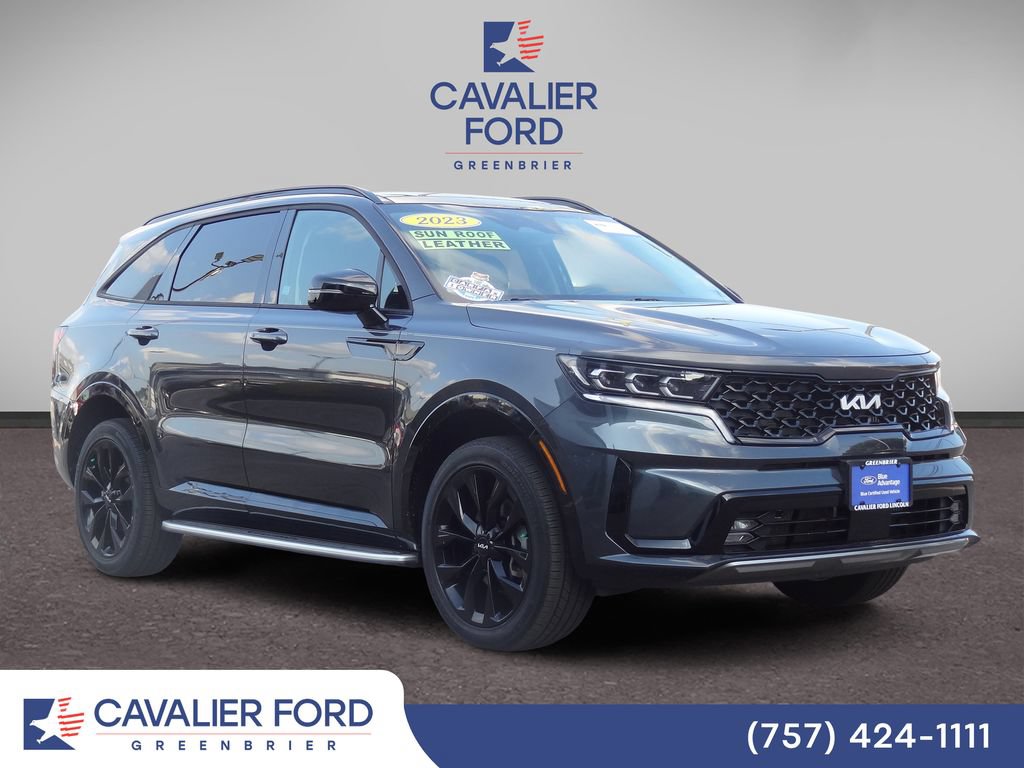 Used 2023 Kia Sorento SX