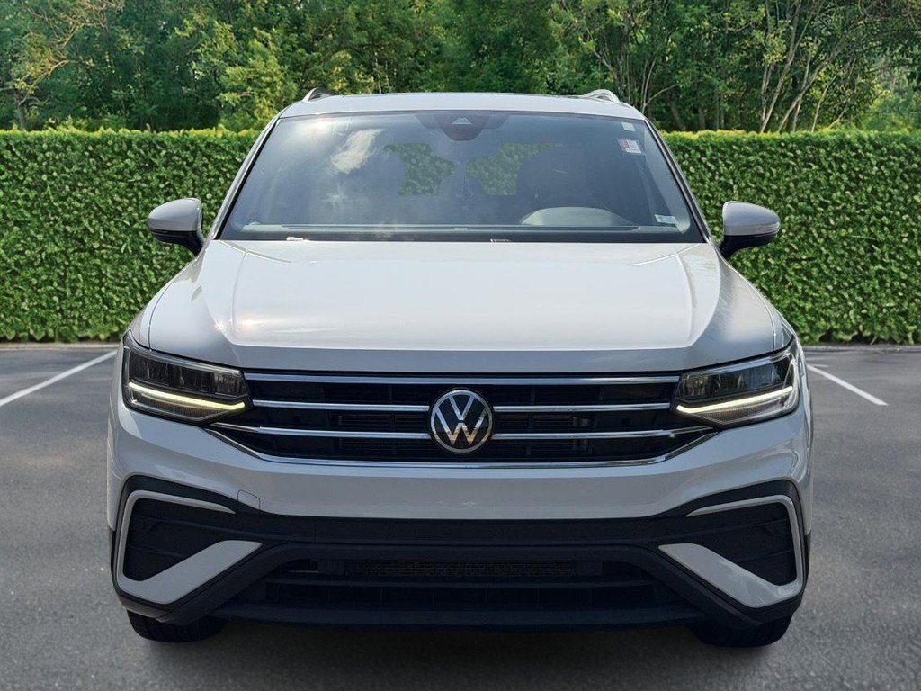 Used 2022 Volkswagen Tiguan SE image 8