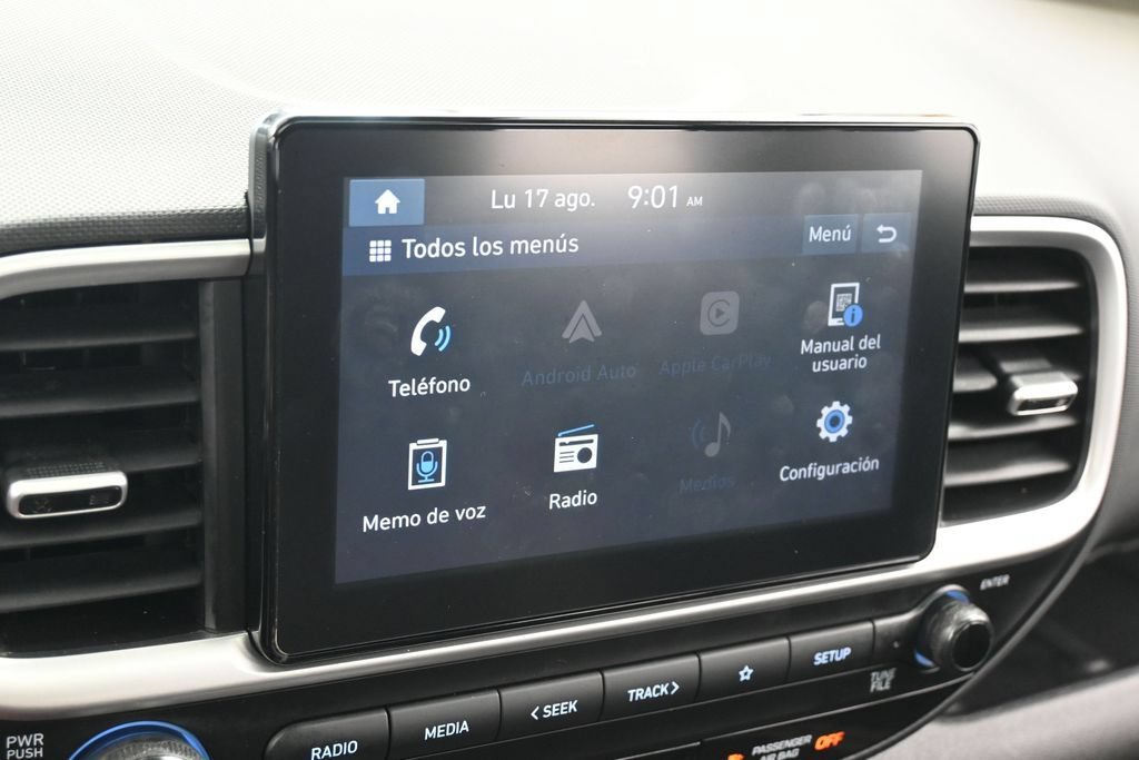 Used 2022 Hyundai Venue SEL FWD image 18