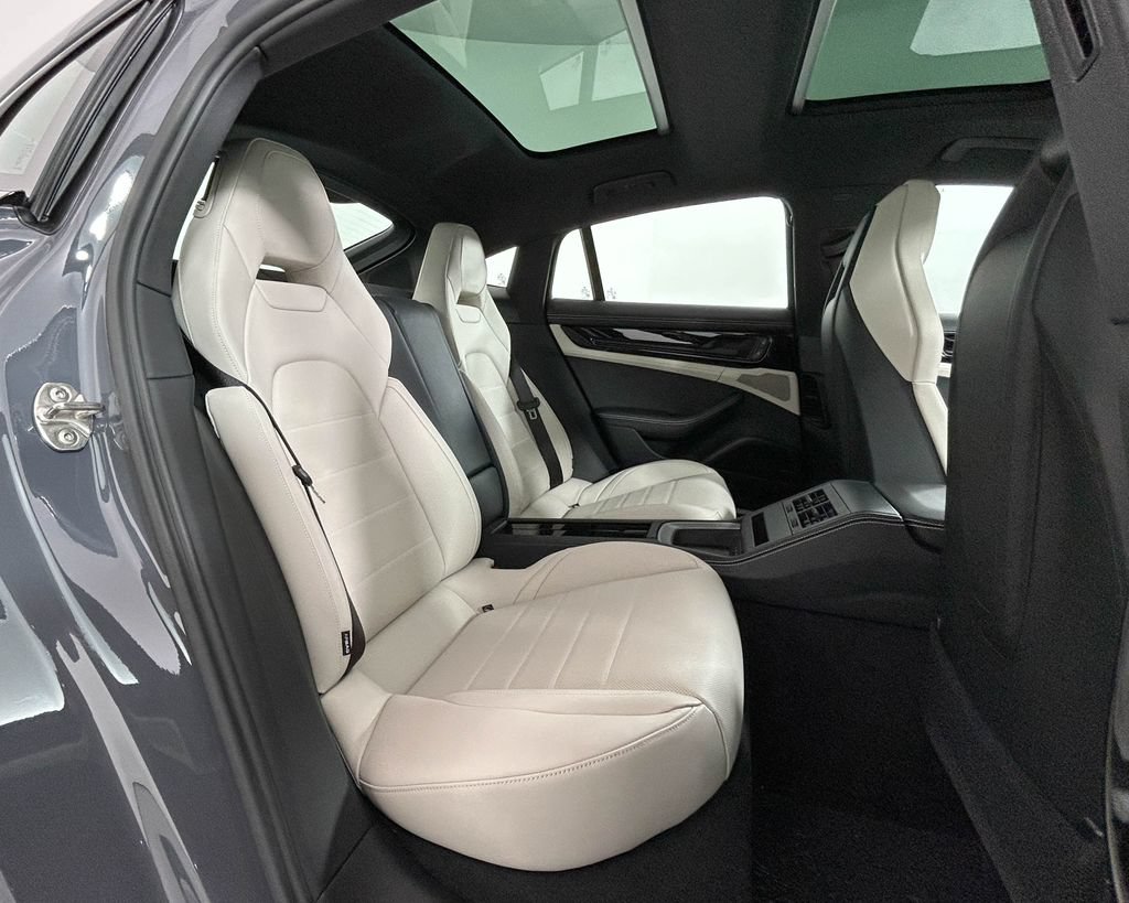 New 2026 Porsche Panamera 4 AWD/4WD image 26
