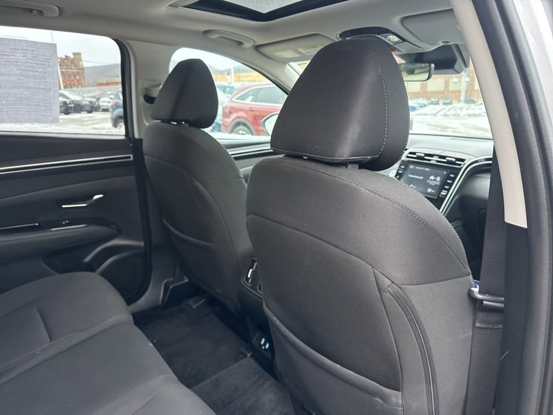 Used 2022 Hyundai Tucson SEL w/ Convenience Package image 9