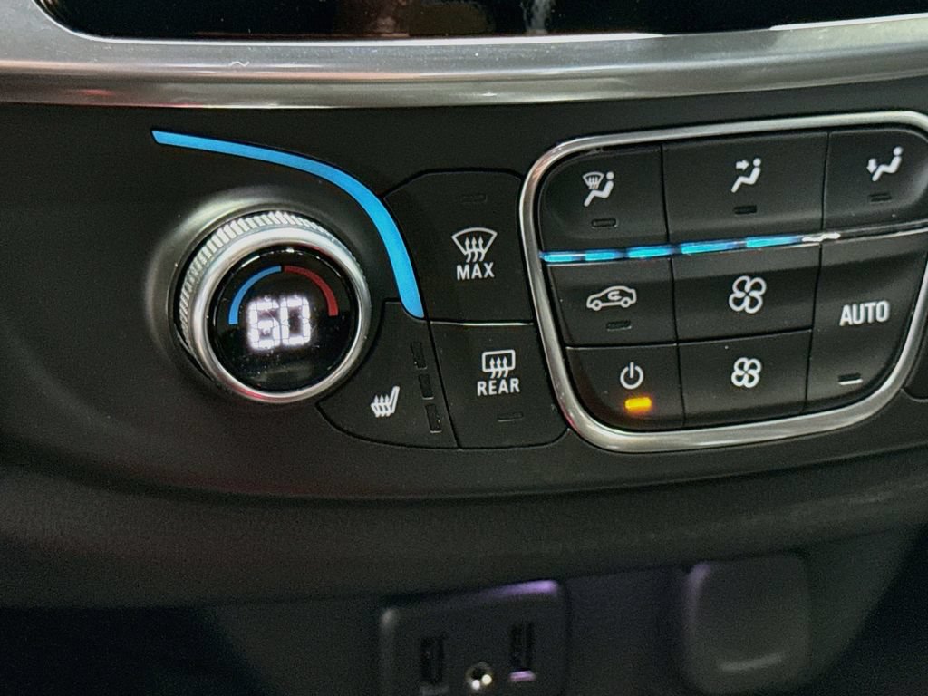 Used 2019 Chevrolet Traverse RS AWD/4WD image 22