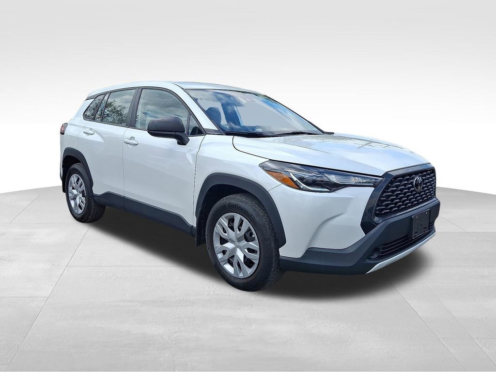Used 2022 Toyota Corolla Cross L AWD/4WD image 1