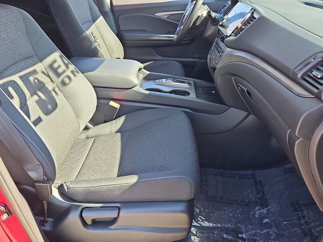 Used 2025 Honda Ridgeline Sport image 18
