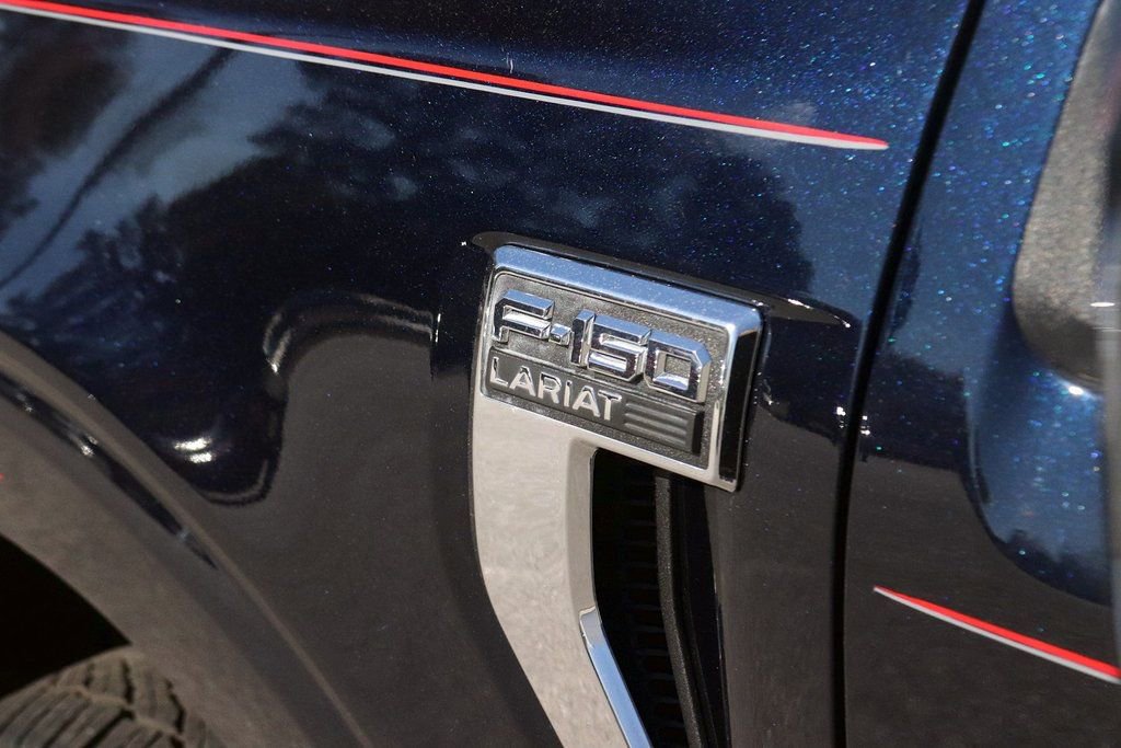 Used 2022 Ford F150 Lariat image 10