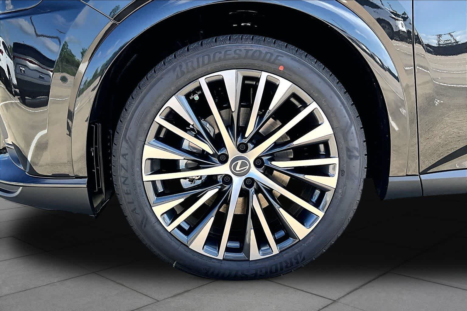 New 2026 Lexus RX 350 Premium Plus AWD/4WD image 11
