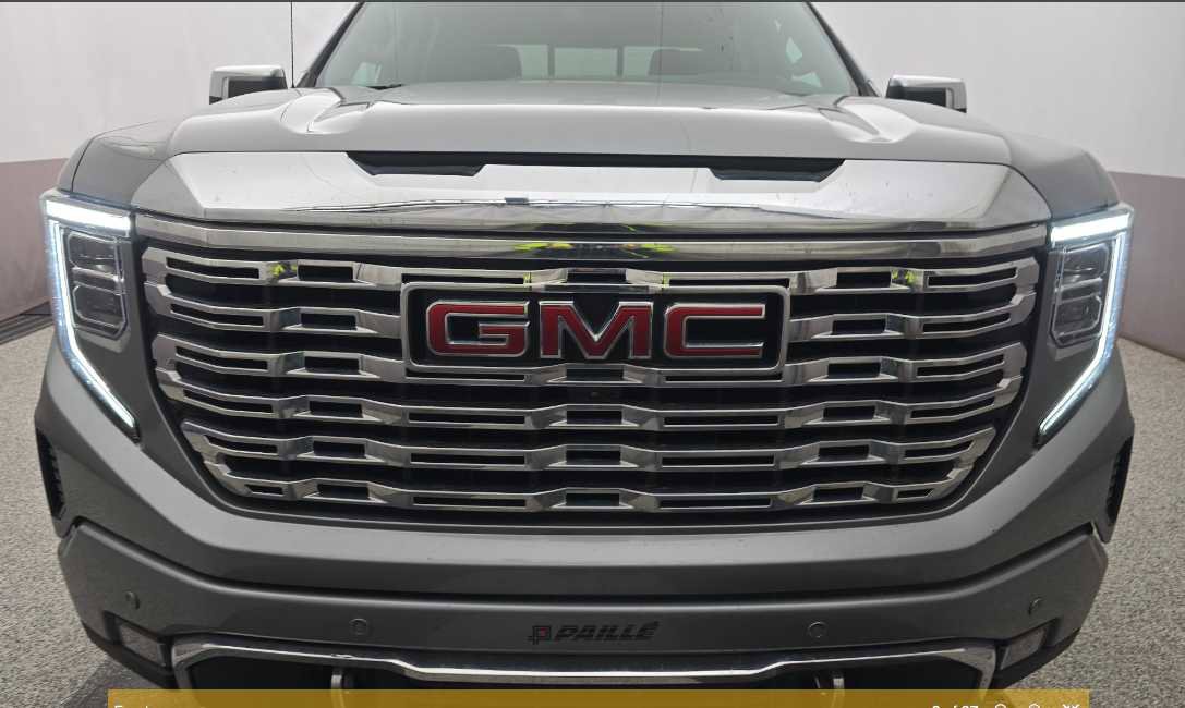 Used 2024 GMC Sierra 1500 Denali w/ Denali Reserve Package image 3