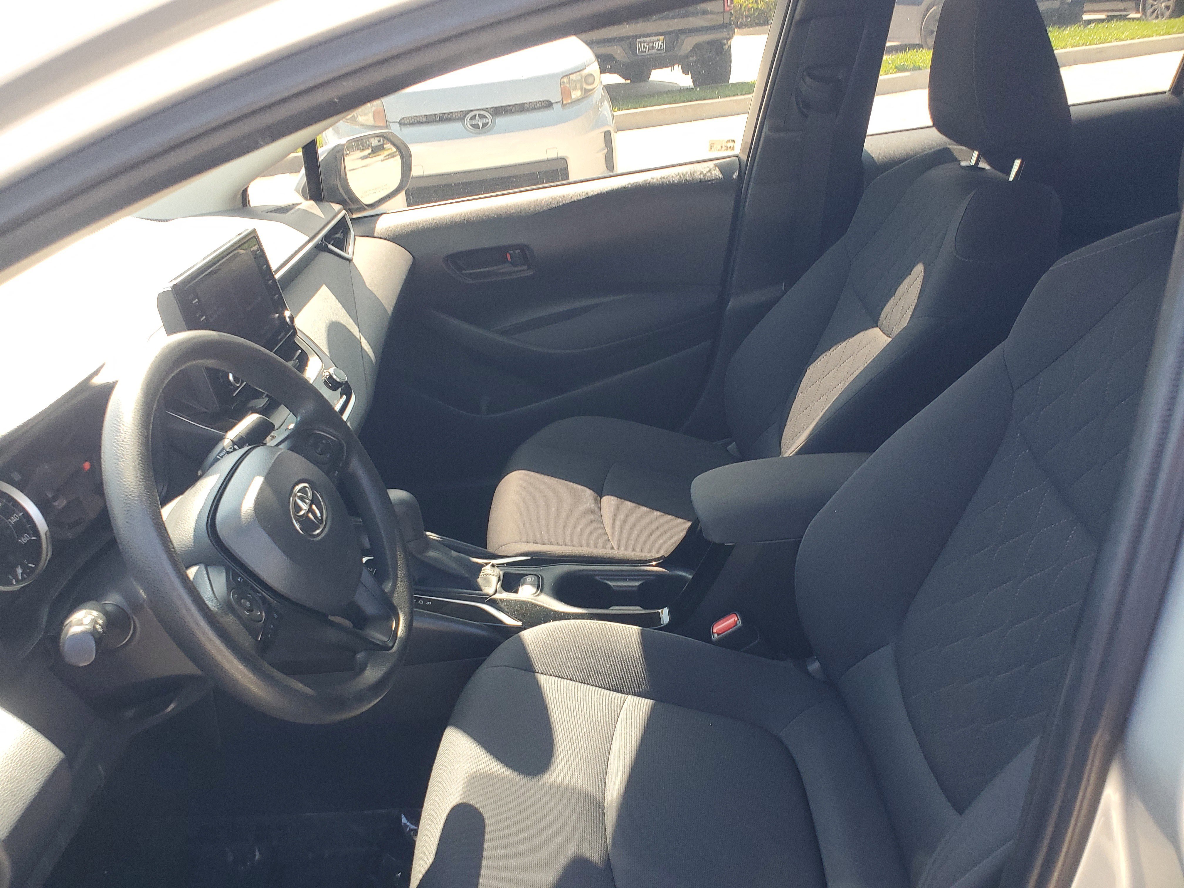 Used 2022 Toyota Corolla LE w/ LE Premium Package FWD image 15