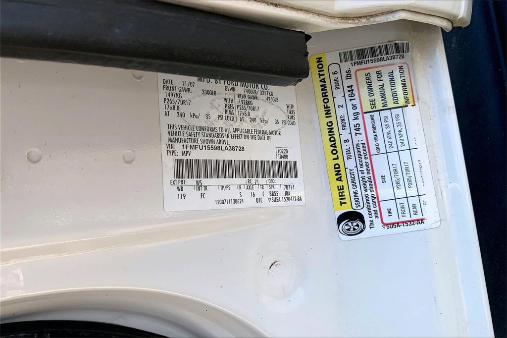 Used 2008 Ford Expedition XLT image 16