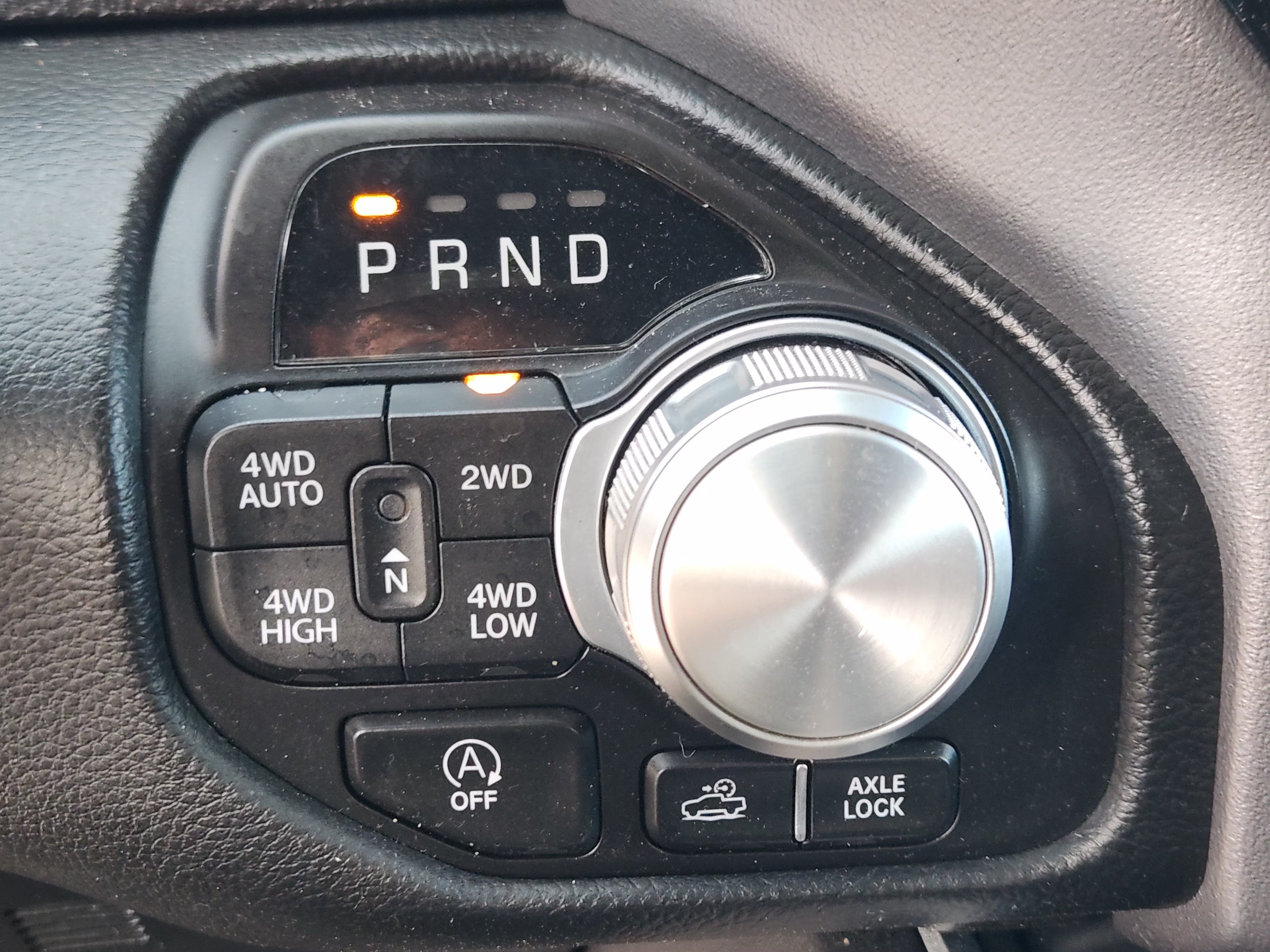 Used 2023 RAM 1500 Laramie AWD/4WD image 23