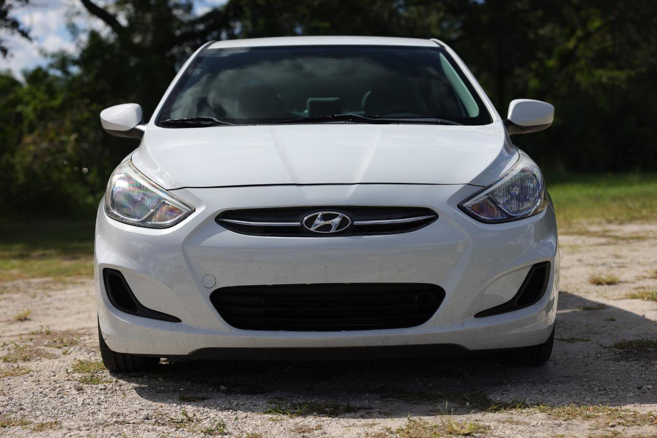 Used 2017 Hyundai Accent SE FWD image 17
