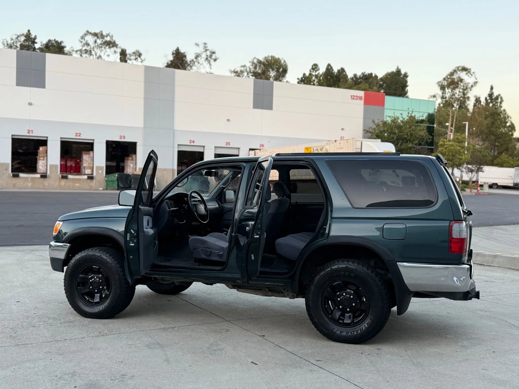 Used 1997 Toyota 4Runner SR5 image 26