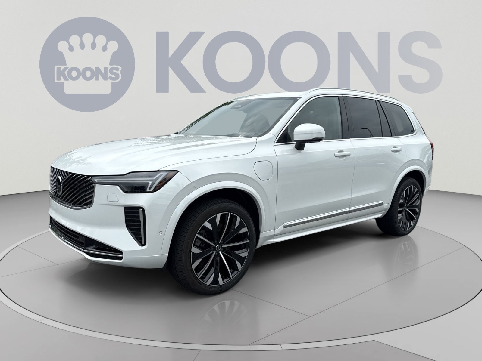 New 2026 Volvo XC90 T8 Ultra w/ Protection Package Premier AWD/4WD image 1