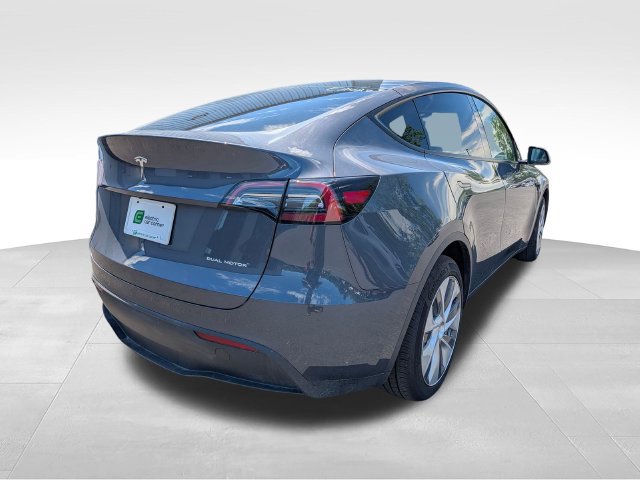Used 2023 Tesla Model Y Long Range AWD/4WD image 7