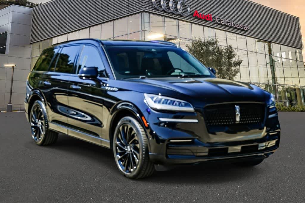 Used 2022 Lincoln Aviator Reserve w/ Equipment Group 201A AWD/4WD image 5