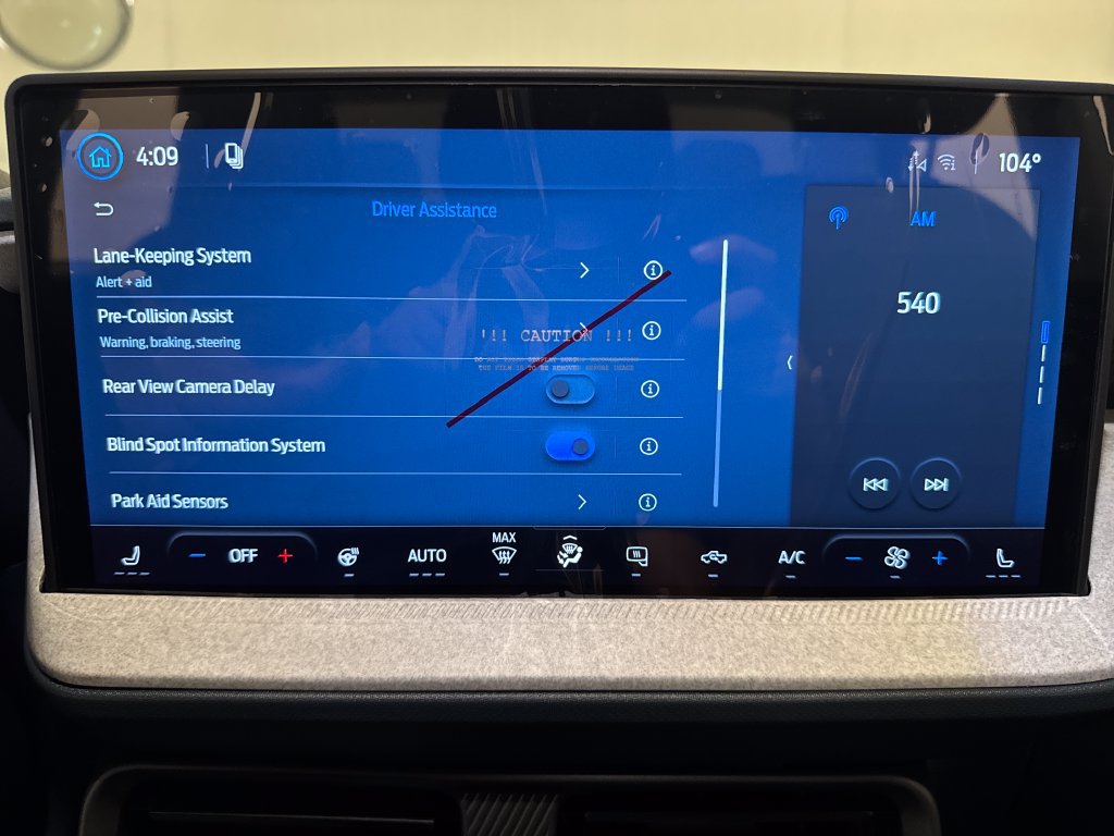 New 2026 Ford Maverick XLT w/ XLT Luxury Package FWD image 27