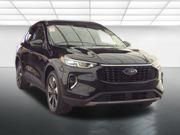 Used 2023 Ford Escape Platinum w/ Premium Technology Package AWD/4WD image 13