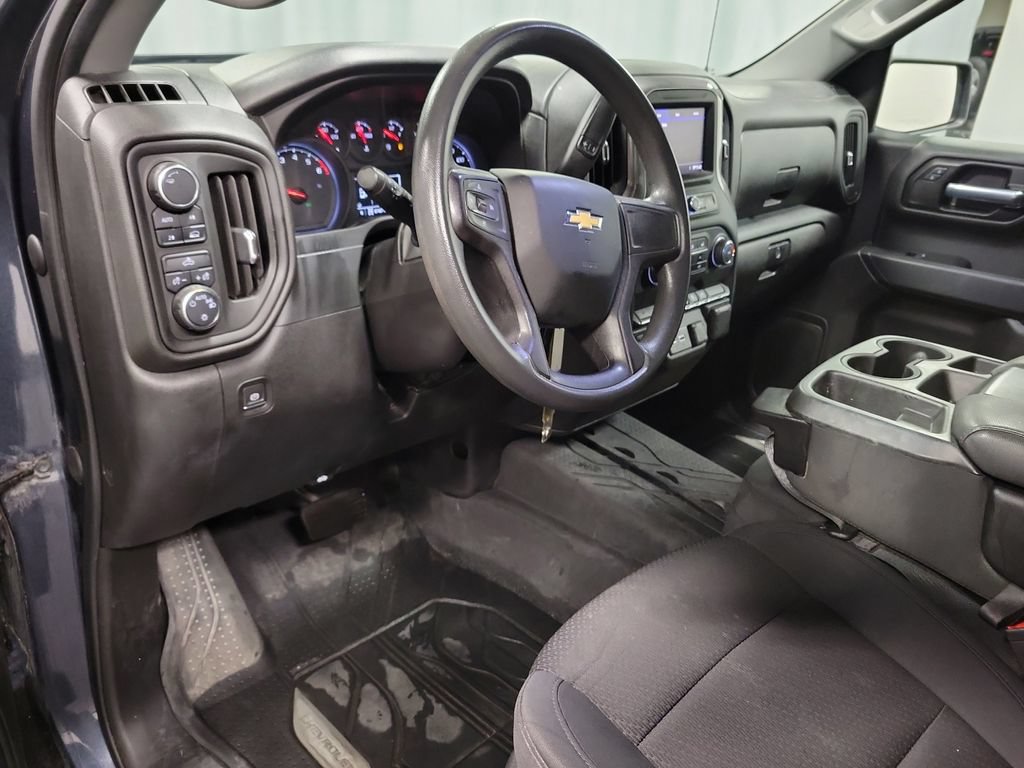 Used 2021 Chevrolet Silverado 1500 Custom AWD/4WD image 18