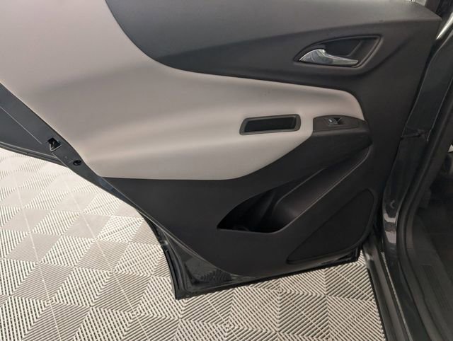 Used 2020 Chevrolet Equinox LS image 27
