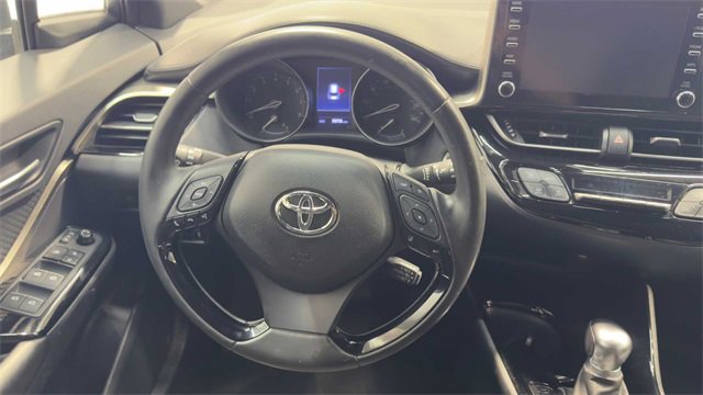 Used 2019 Toyota C-HR XLE image 18