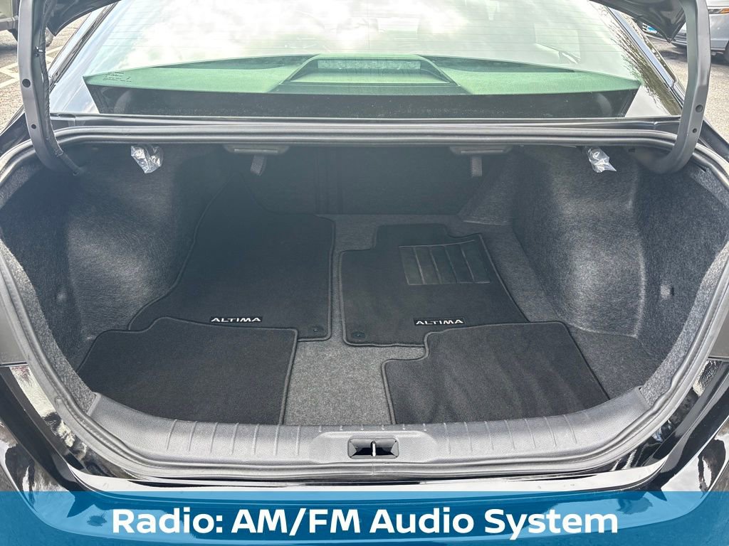 Used 2025 Nissan Altima 2.5 SV image 19