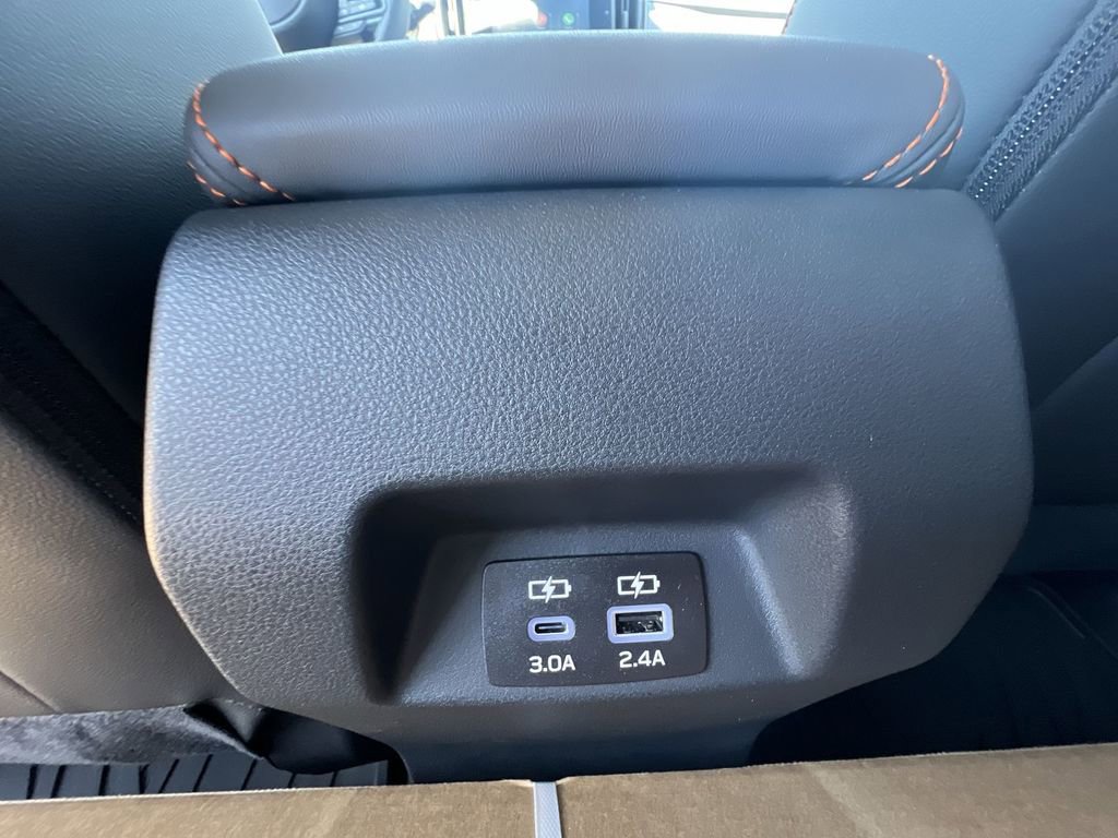 Used 2025 Subaru Crosstrek 2.5i Limited w/ Crosstrek Mirror Package AWD/4WD image 21