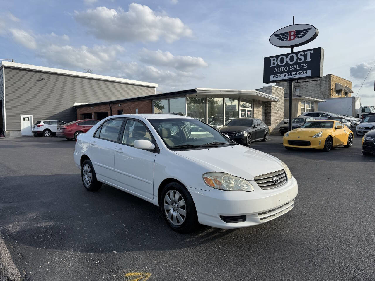 Used 2004 Toyota Corolla CE FWD image 1