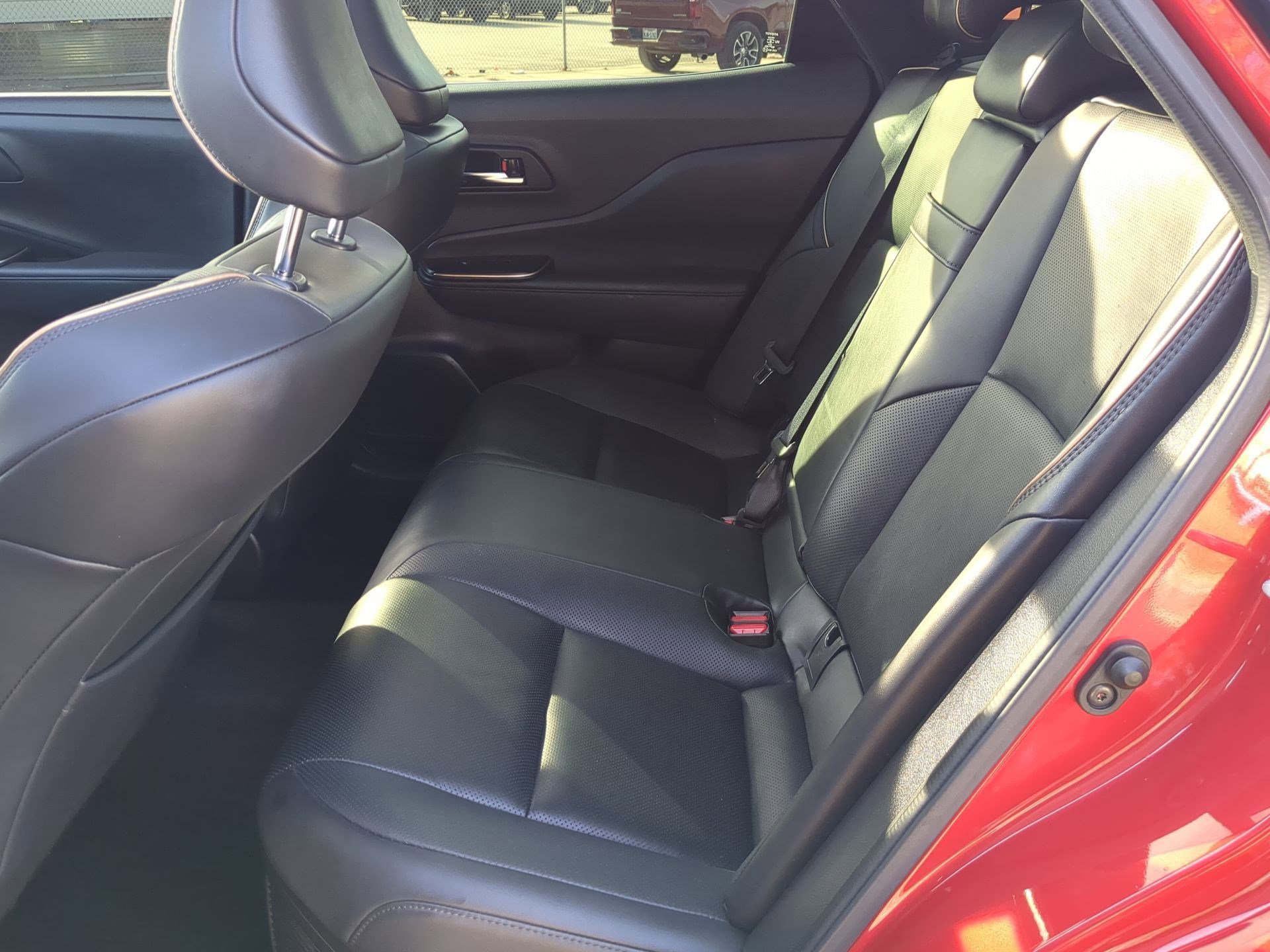 Used 2023 Toyota Crown Limited image 27