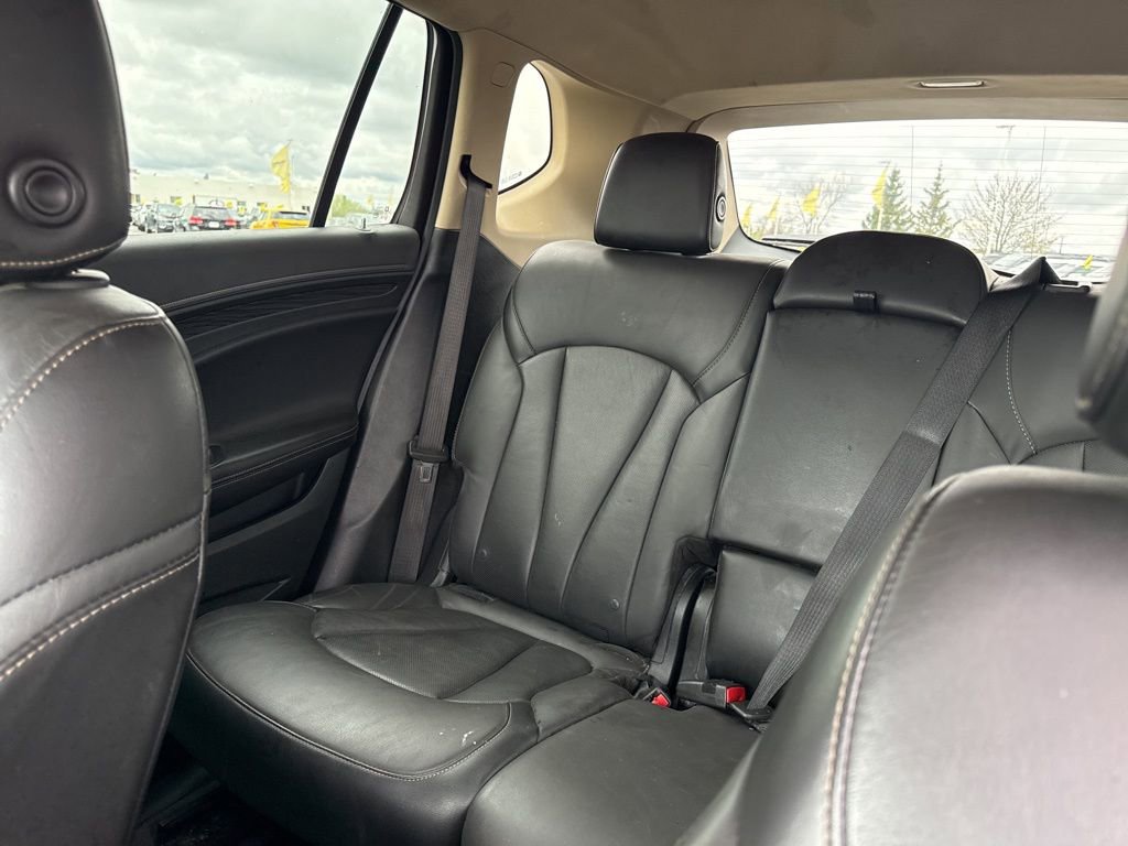 Used 2018 Buick Envision Premium image 23