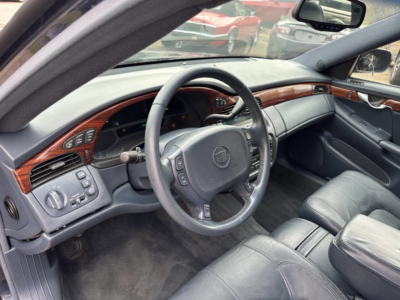 Used 2004 Cadillac De Ville image 16