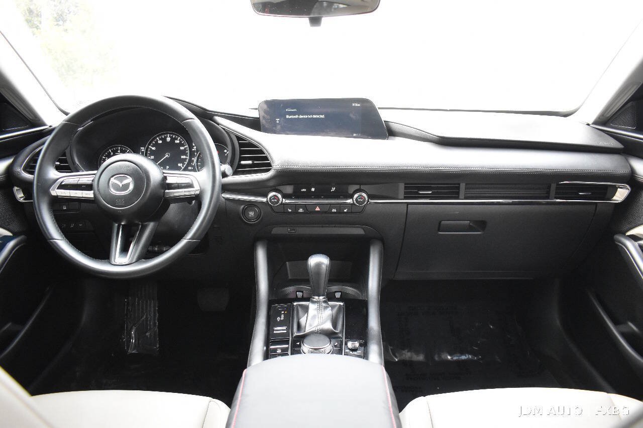 Used 2020 MAZDA MAZDA3 AWD Sedan w/ Preferred Package image 18