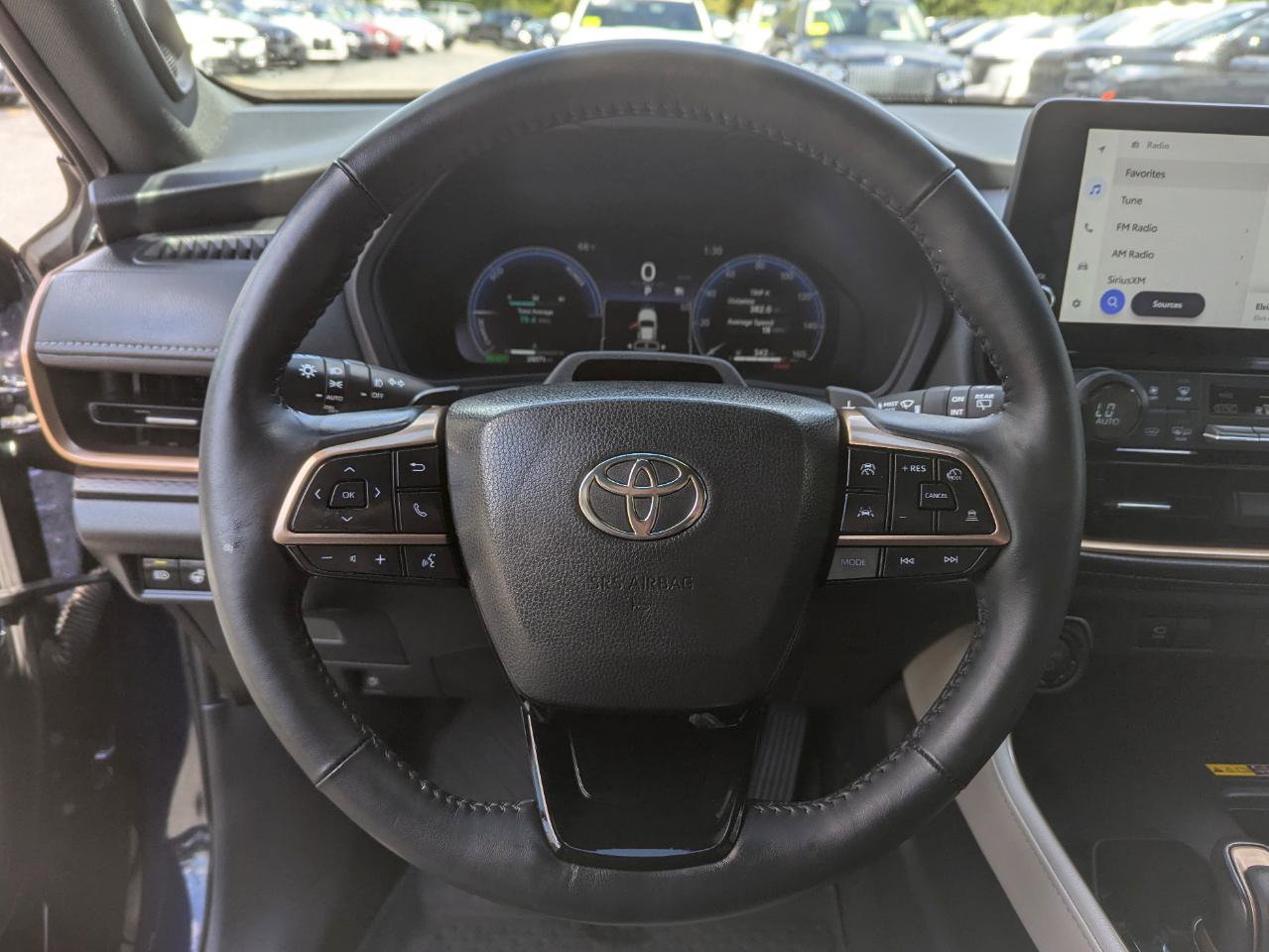 Used 2024 Toyota Grand Highlander AWD Hybrid image 18