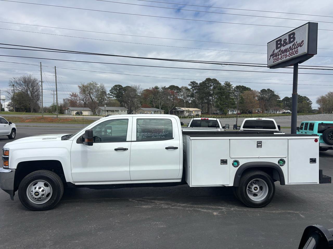 Used 2019 Chevrolet Silverado 3500 W/T w/ WT Convenience Package image 9