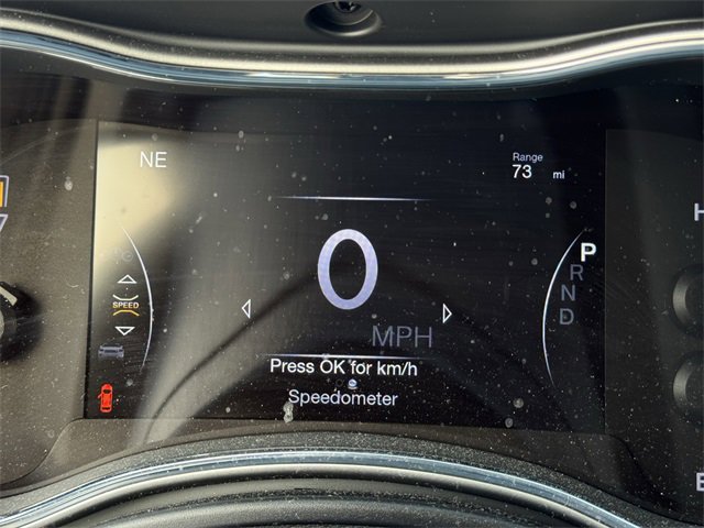 Used 2018 Jeep Grand Cherokee Altitude image 14