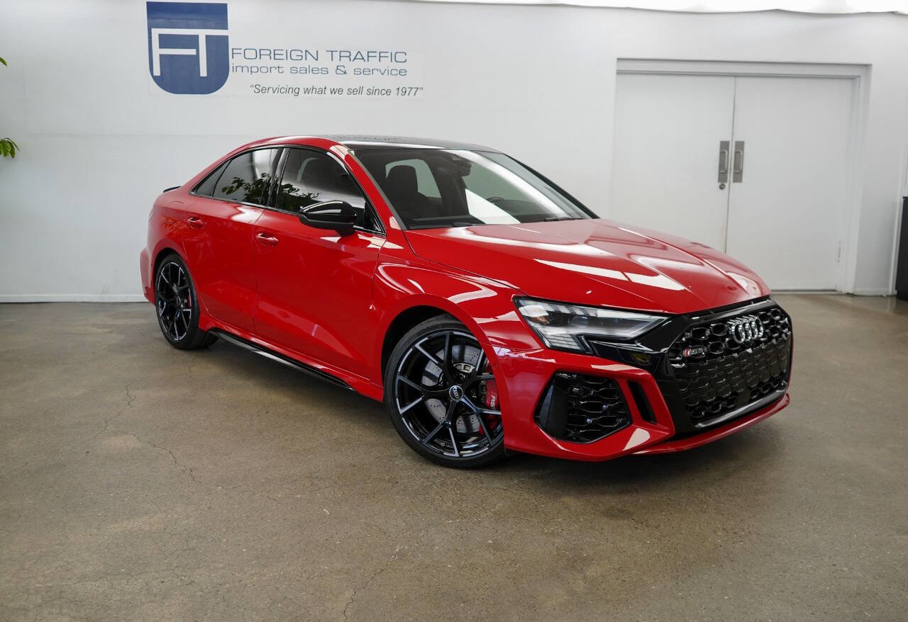 Used 2023 Audi RS 3 video 1